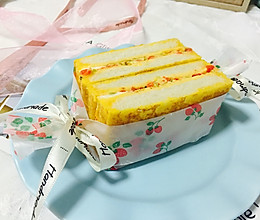 彩椒鸡蛋芝士西多士＃春天不减肥，夏天肉堆堆＃的做法