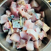 #异域美味 烹饪中式年味#江西酒糟鱼的做法图解1