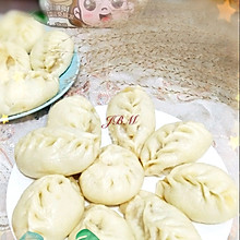 鲜香多汁的冬瓜猪肉包