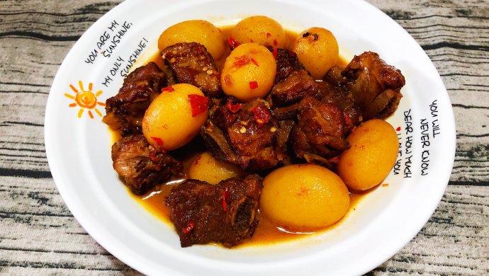 小土豆烧排骨