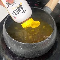 金汤酸菜虾片的做法图解7