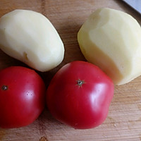 番茄土豆片#春天不减肥，夏天肉堆堆#的做法图解1