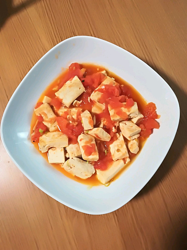 西红柿炖豆腐图片图片