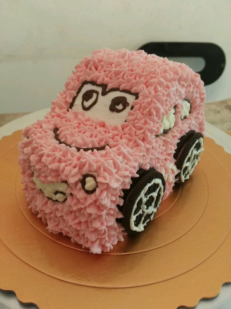 汽车生日蛋糕（6寸）的做法
