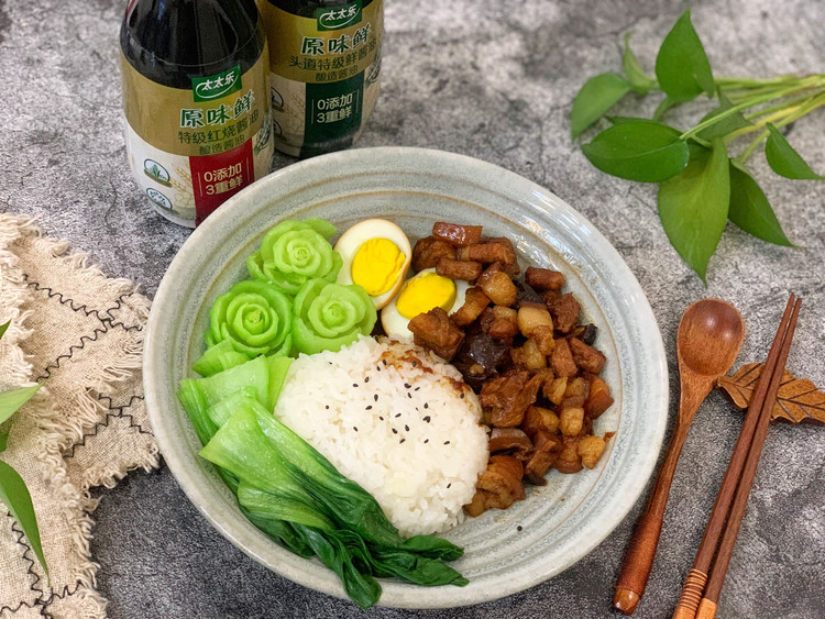 台式卤肉饭的做法