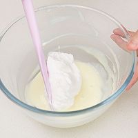 荷包蛋溶豆的做法图解5