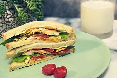 简单快速的早餐—鸡蛋三明治