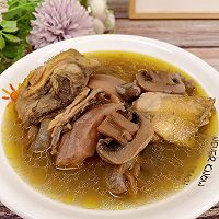 #感恩节为TA做顿饭#莲藕口蘑鸡腿汤的做法图解7