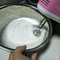 戚风蛋糕的做法图解2