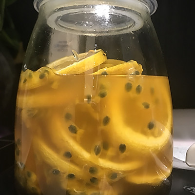 柠檬百香果蜜