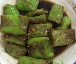 虎皮尖椒的做法