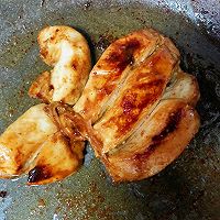香煎鸡胸肉的做法图解7