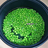 豆角煎鸡蛋的做法图解3