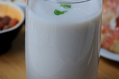 银耳花生黄豆豆浆