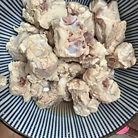 冬瓜薏仁排骨汤的做法图解3