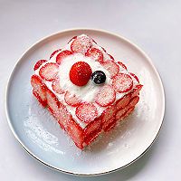 免烤箱❗高颜值草莓酸奶伪蛋糕～低卡美味的做法图解7