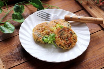 香菜肉末土豆饼