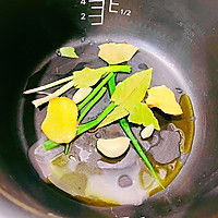 #味达美名厨福气汁，新春添口福#新春元宵红蹄子的做法图解4