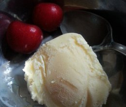 香草奶油冰淇淋的做法