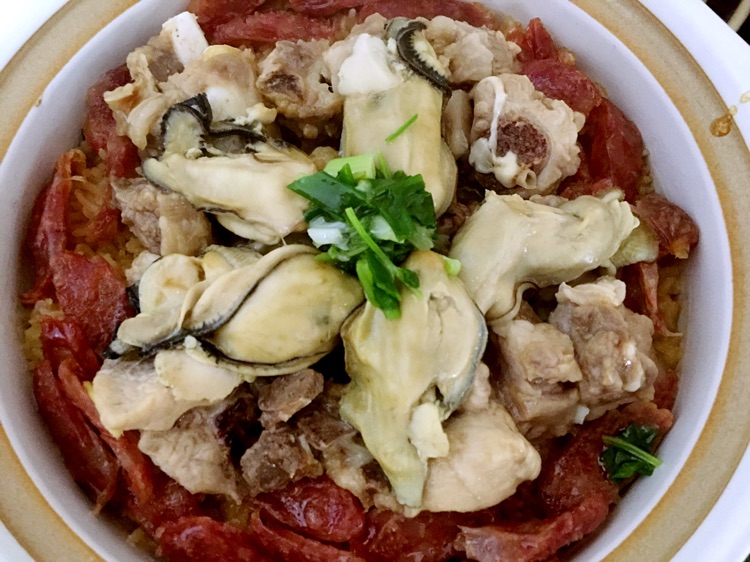 花“蚝”月圆煲仔饭