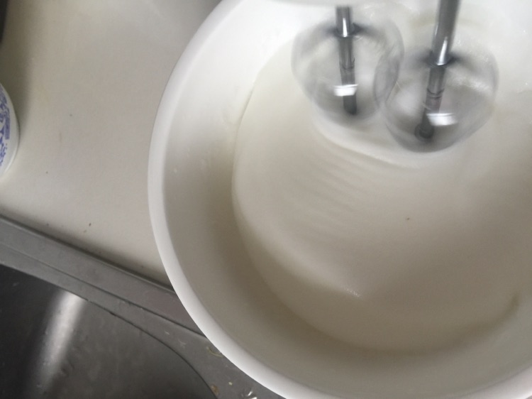 10L小烤箱做6寸戚风零失败的做法图解5