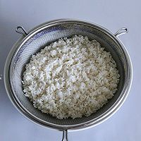 姬松茸腊肠菜饭的做法图解2