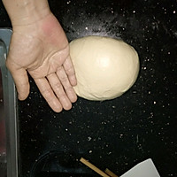 超松软的牛奶面包卷(附加省时省力的手揉方法)的做法图解7