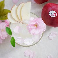 蜂蜜樱花嘎啦果气泡饮的做法图解3