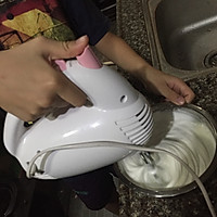 蔓越梅蛋糕卷的做法图解4