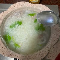 #太太乐鲜鸡汁玩转健康快手菜#美味虾仁瘦肉粥的做法图解9