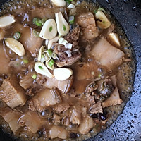 酸菜五花肉的做法图解4