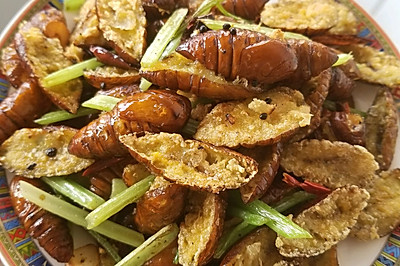 干煸蚕蛹