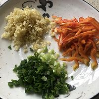 烧烤味手撕杏鲍菇的做法图解3