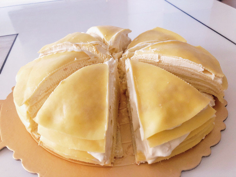 网红榴莲蛋糕，自己在家也可以制作的做法
