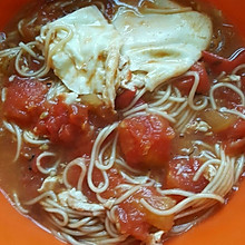 西红柿鸡蛋面汤