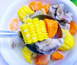 #春天肉菜这样吃#胡萝卜玉米排骨汤的做法