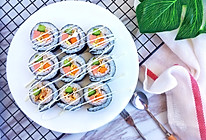 #童年不同样，美食有花样#金枪鱼寿司卷的做法