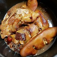 卤猪蹄的做法图解4