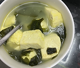 螺旋藻豆腐汤少油少盐的做法