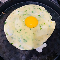 葱香手抓饼（快速早餐必备）的做法图解11