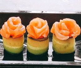 三文鱼花朵寿司黄瓜卷的做法