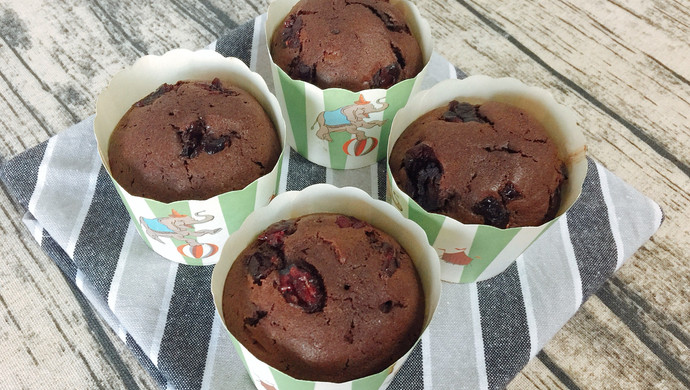 蔓越莓可可麦芬蛋糕