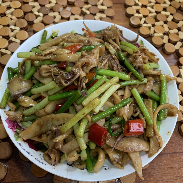 懒人蒜苗鱿鱼丝的做法