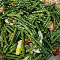 豇豆五花肉焖面的做法图解8