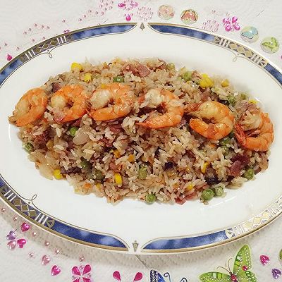 虾仁橙皮什锦炒饭