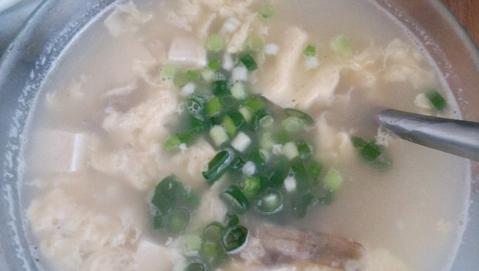 海鱼豆腐汤