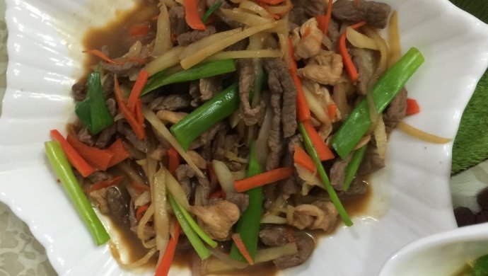 小炒牛肉