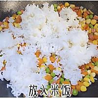 #美食视频挑战赛#炒饭碰撞菠萝，颜值超高味道超好‼️的做法图解9