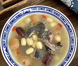 #春日露营#桂圆莲子乌鸡汤的做法