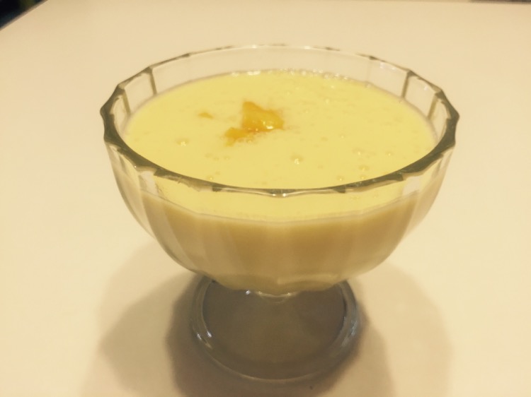 减肥甜品—芒果酸奶昔的做法